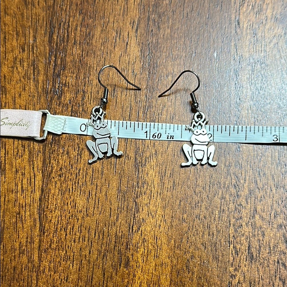 Silver Frog Earrings